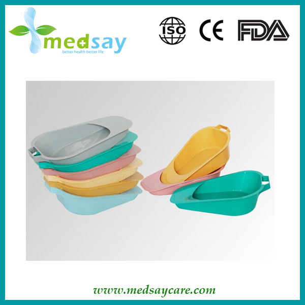 Bedpan for fracture paitent